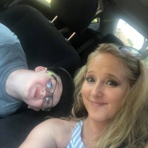 Meet your Posher, Sheril